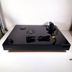 Fluance RT80 Classic High Fidelity Vinyl Turntable w/Audio Technica Cartridge (FOR PARTS)