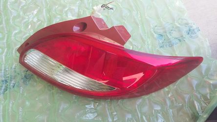 Tail Light Lamp New Right Hand Driver Side RH Mazda 2 11-14 -