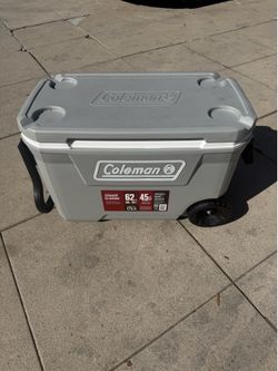 Coleman 62 Quart Wheeled Cooler (58L) w/ Handle - Excellent Condition