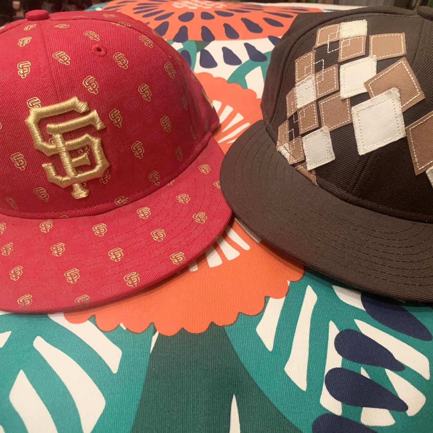 5 New Hats- 2 SF Giants MLB/3 Red Beanies