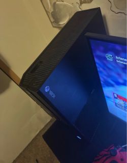 Microsoft Xbox One Console