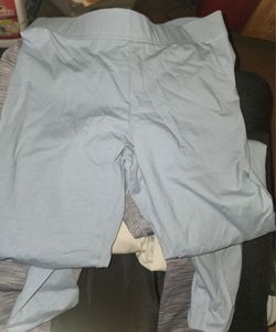 Bag of 10 Women's Active pants/leggings size small