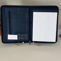 LEEDS Black Zippered Portfolio Organizer
