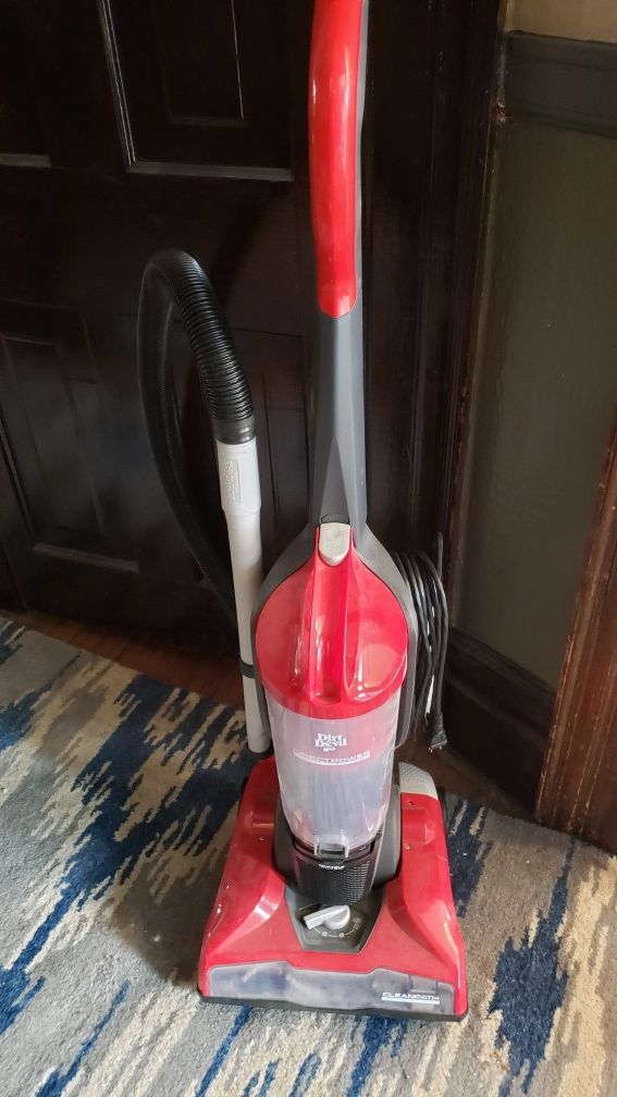 Dirt devil vacuum