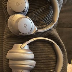 Xbox Controllers New Earphone New Pallet Guns 