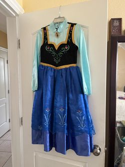 Frozen Dress  Girls Size 7-8 from Disney Store Like New 