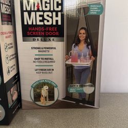 Magic Mesh screen Door