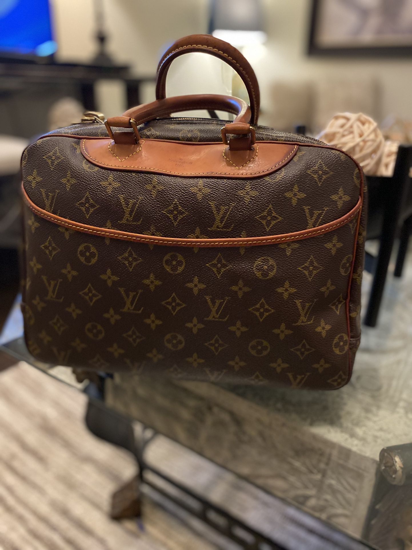 Authentic Louis Vuitton Monogram Bag 