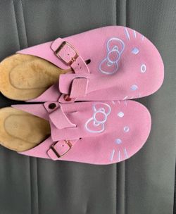 Hello Kitty, pink mule clog