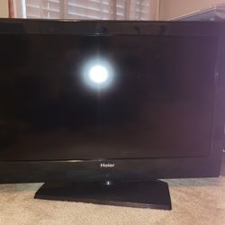 HAIER 32-INCH TV