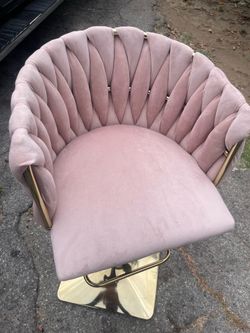 Vanity chair