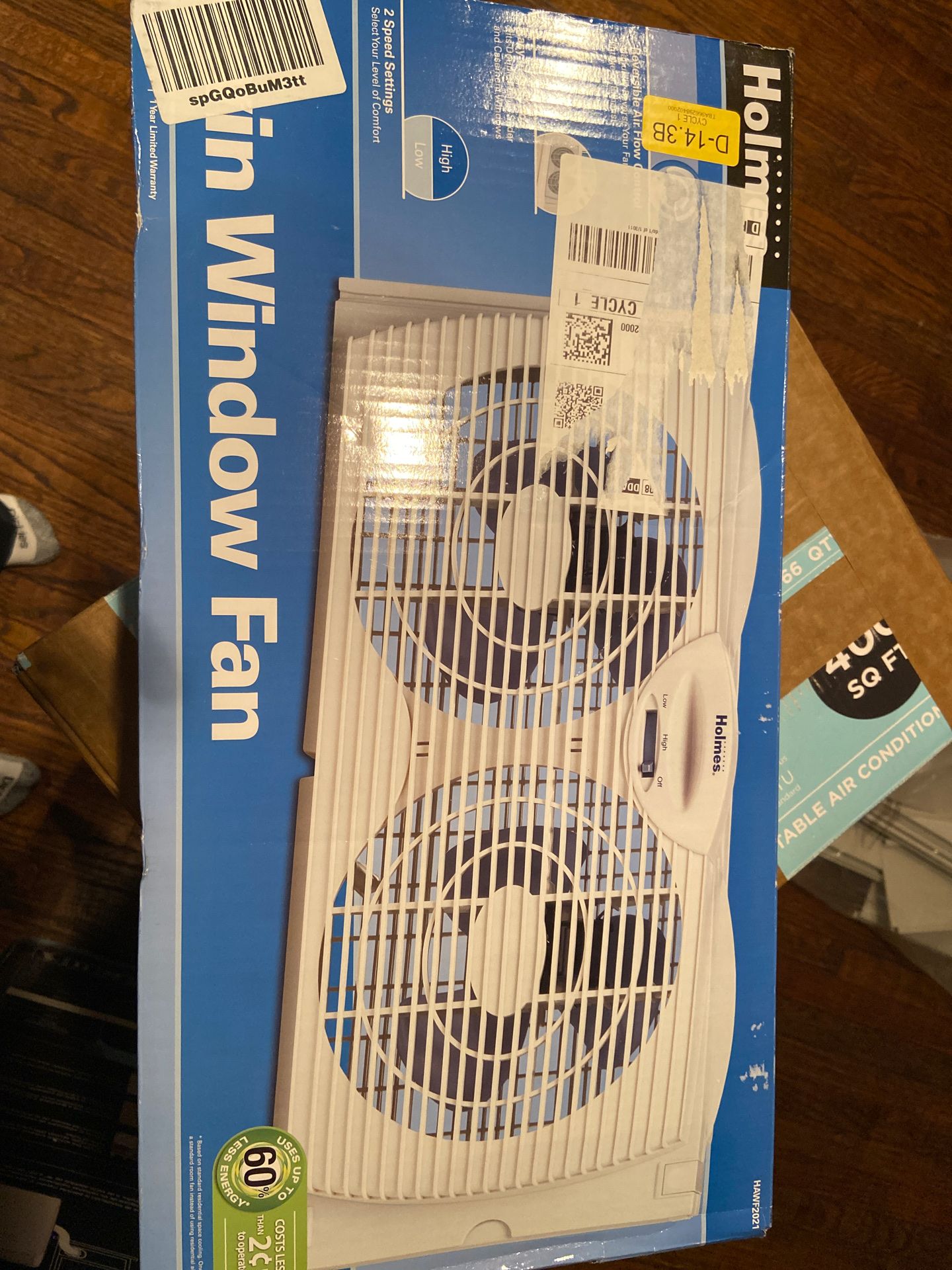 READ THE DESCRIPTION !!!!!Holmes twin window fan for Sale in Dallas, TX
