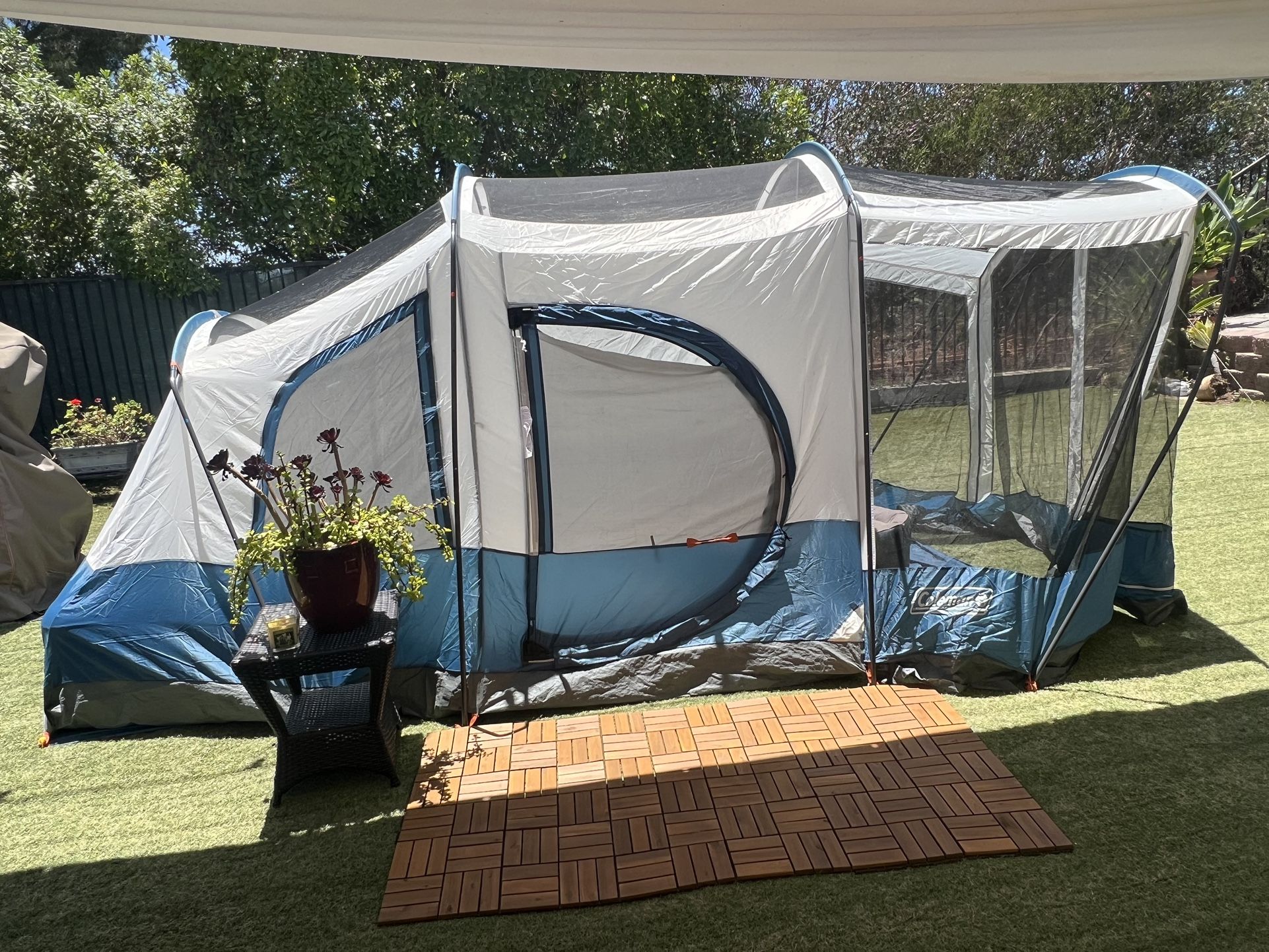 Coleman Screened WeatherMaster ELITE 17’X9’ for Sale in Chula Vista, CA