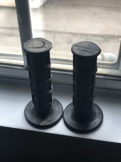 Yamaha handle grips