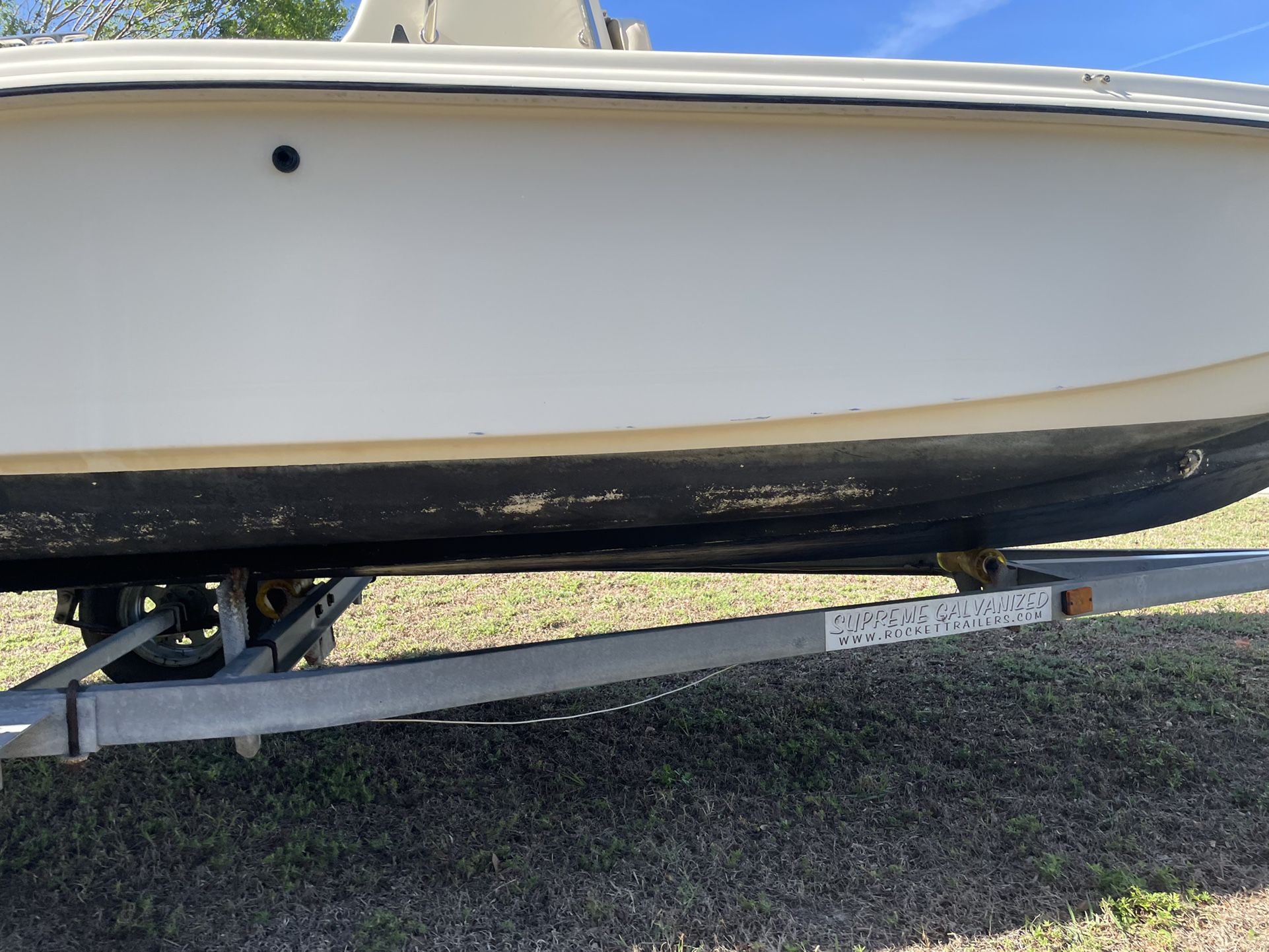 17ft center Console