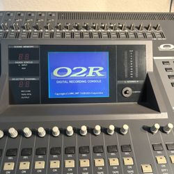 Yamaha 02R Digital Mixing Console – Classic Studio Mixer