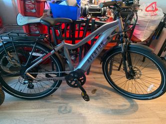 Aventon Level 2 Hybrid E-Bike (Only 2 miles)