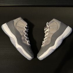 Jordan 11 Cool Grey Size 9.5