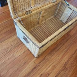 Vintage Wicker Chest 