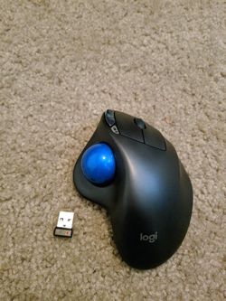 Logitech m570 computer mouse