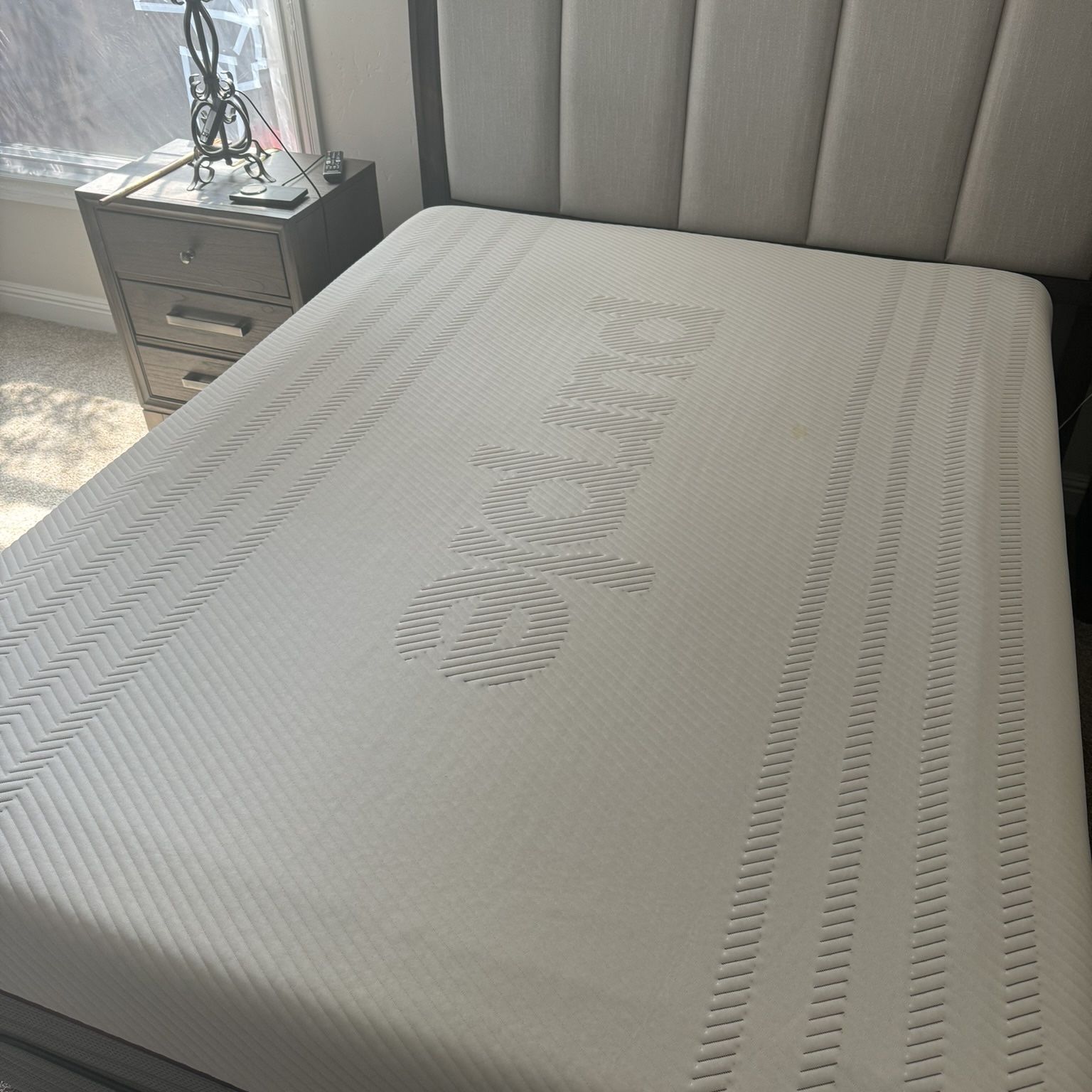 Purple 4 Hybrid Queen Mattress