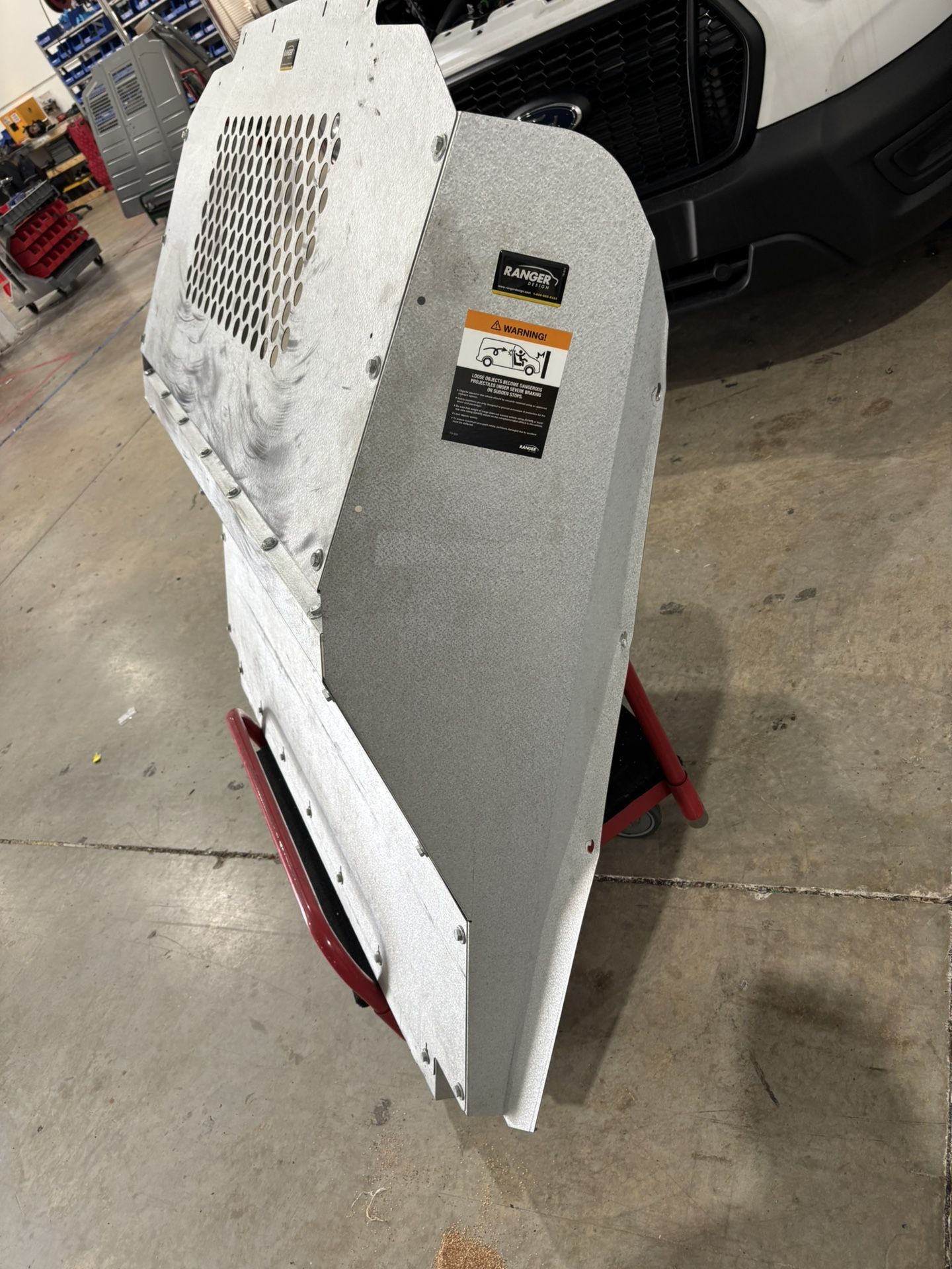 Mercede Metros Partition 