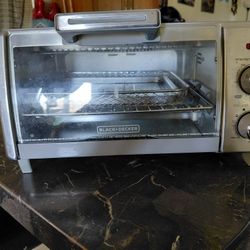 Black And Decker Toster 