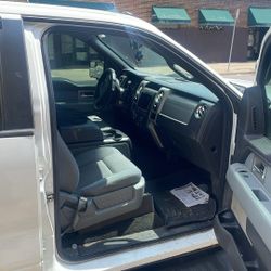 Ford 150 Xlt 5.0