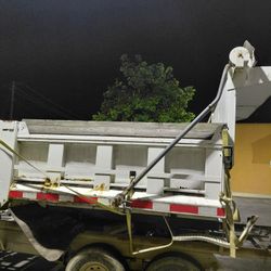 Hydraulic Dump Bed