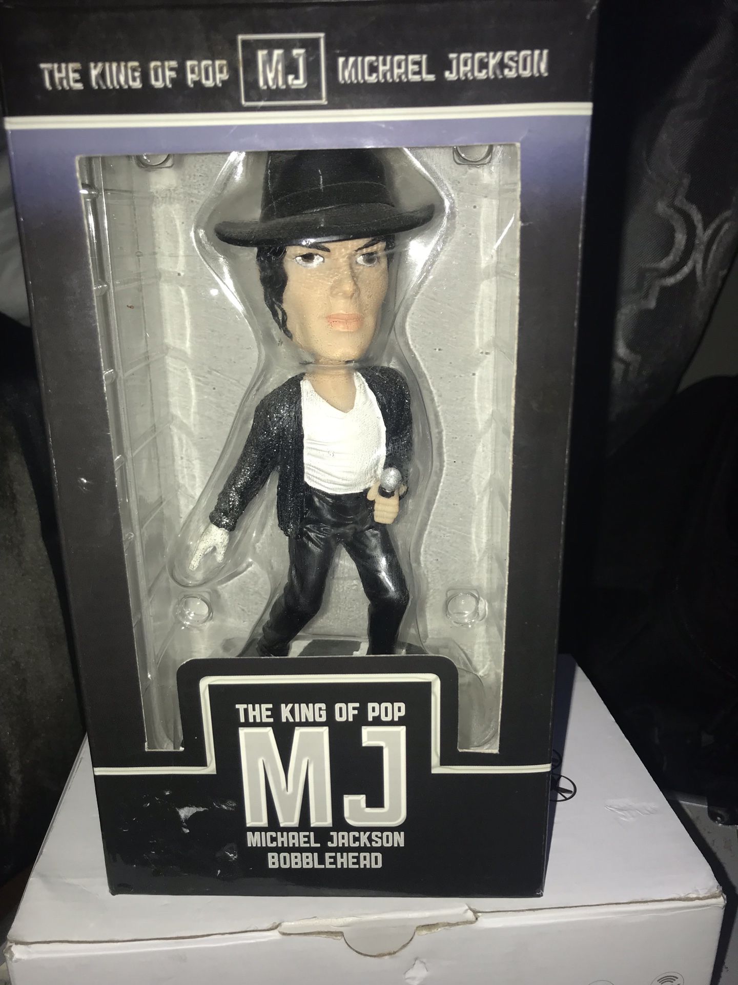 MICHAEL JACKSON BOBBLEHEAD