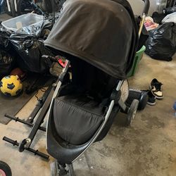 Stroller 