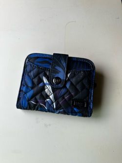 Lug wallet