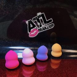 4 Beauty Blender Sponges 