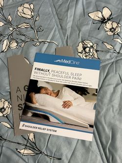Body pillow MedCline (shoulder pain relief sleep system)