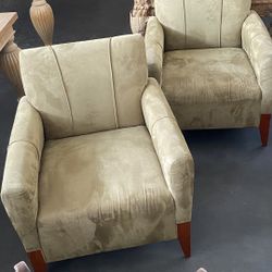 Micro Suede Arm Chair With Wooden Legs