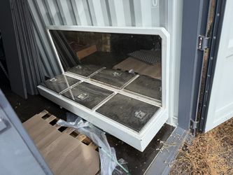 Semi truck headache rack