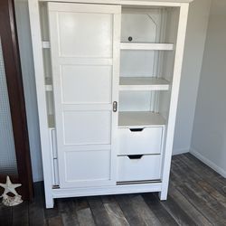 Dresser High Quality