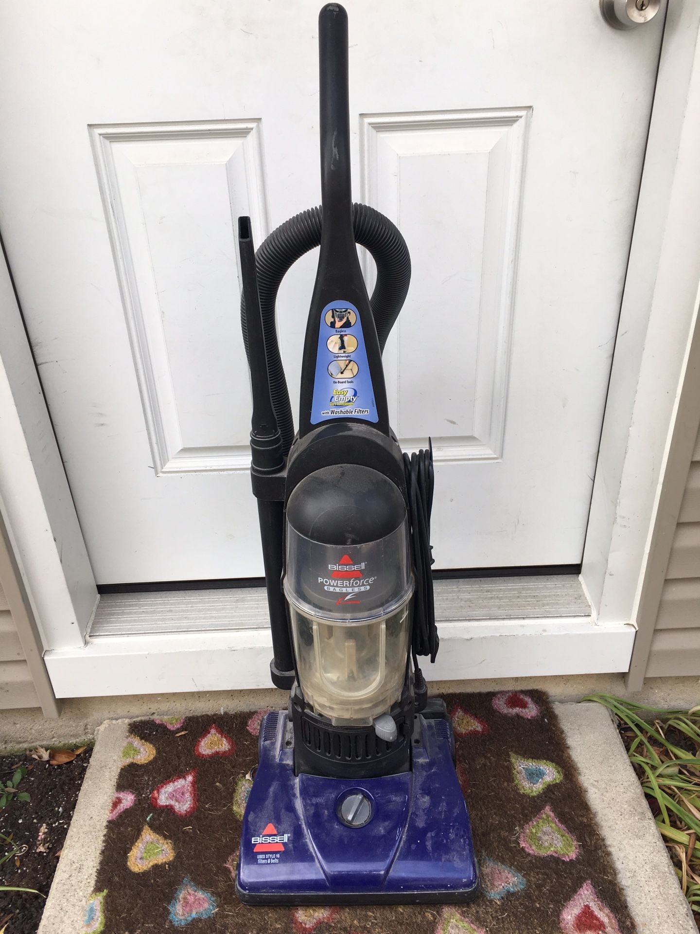 Vacuum bissell powerforce bagless model # 6583