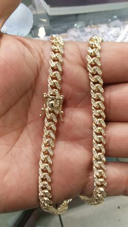 14k Gold cuban link chain hand made 83 grams 7mm 26 inch long 9 ct vs Diamonds