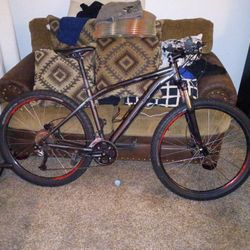 Specialized PITCH COMP