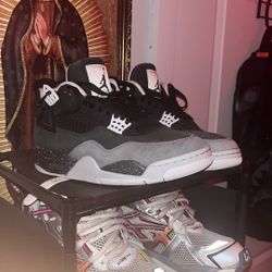 Jordan 4 Retro Fears