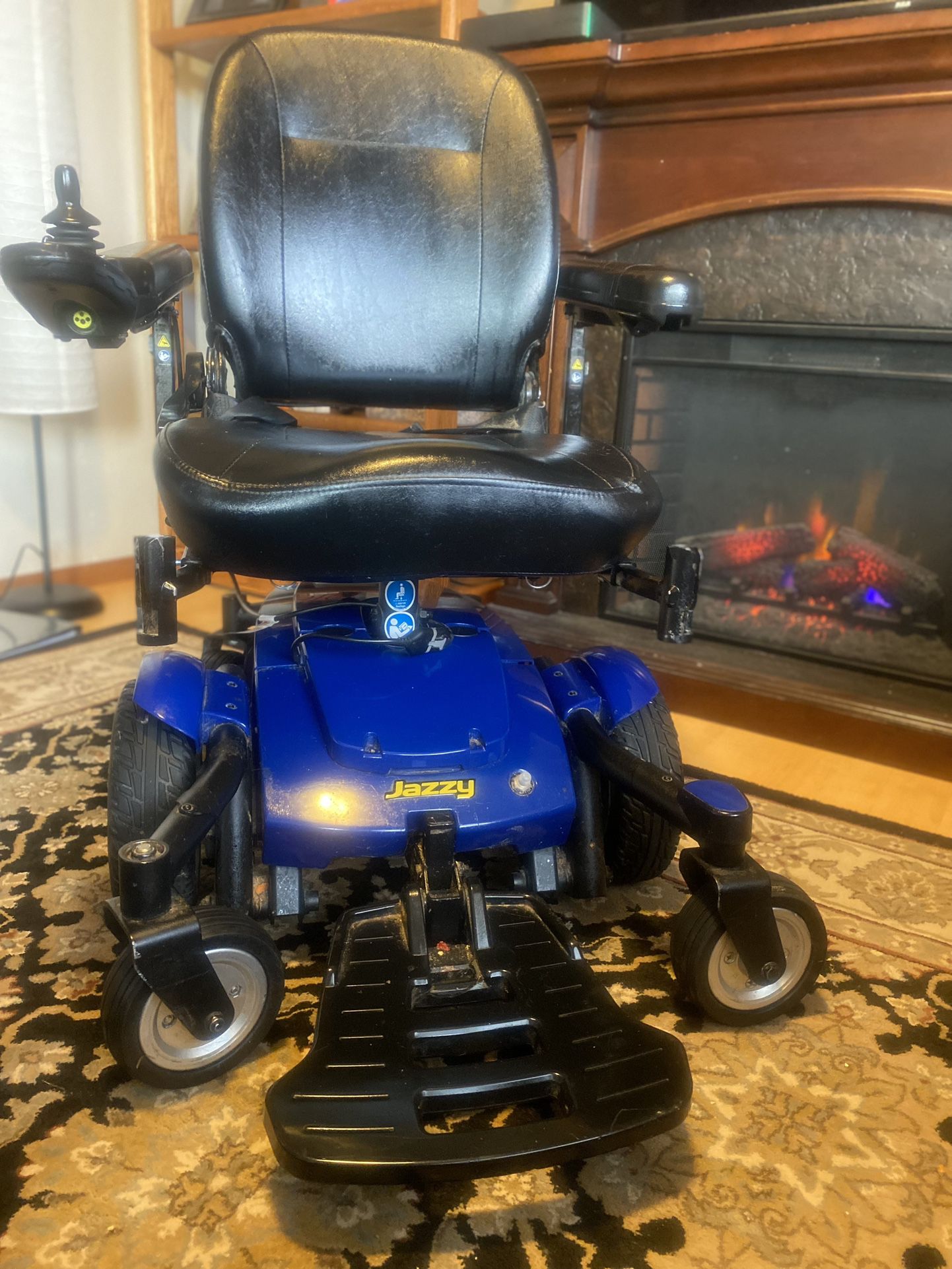 Jazzy Select 6 Power Wheelchair 
