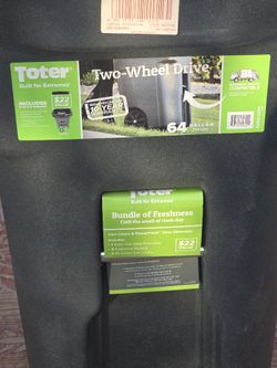64 Gallon Plastic Trash Can 