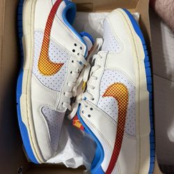 Nike Dunks Size 10