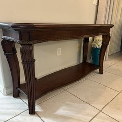 Traditional Wood  Console Table Entry Or Hallway