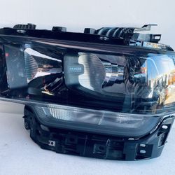 2019-2024 DODGE RAM 3500 LEFT DRIVER SIDE HEADLIGHT HALOGEN OEM BLACK 