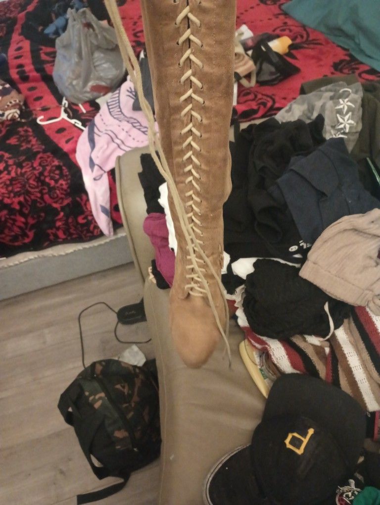 Pocahontas Thought High Boots