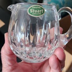 AI Overview



+3
The Stuart Crystal creamer, made in England,