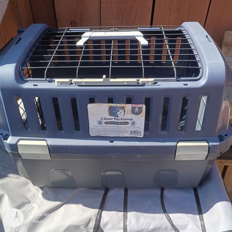 Top Loader And Front Loader Small Pet Carrier/Cage , Everything Works Great! Sale Today @ $25