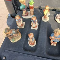 Vintage Hummel Figures 